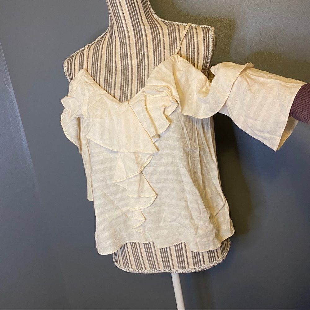 Topshop Ivory Cold Shoulder Ruffle Blouse 4